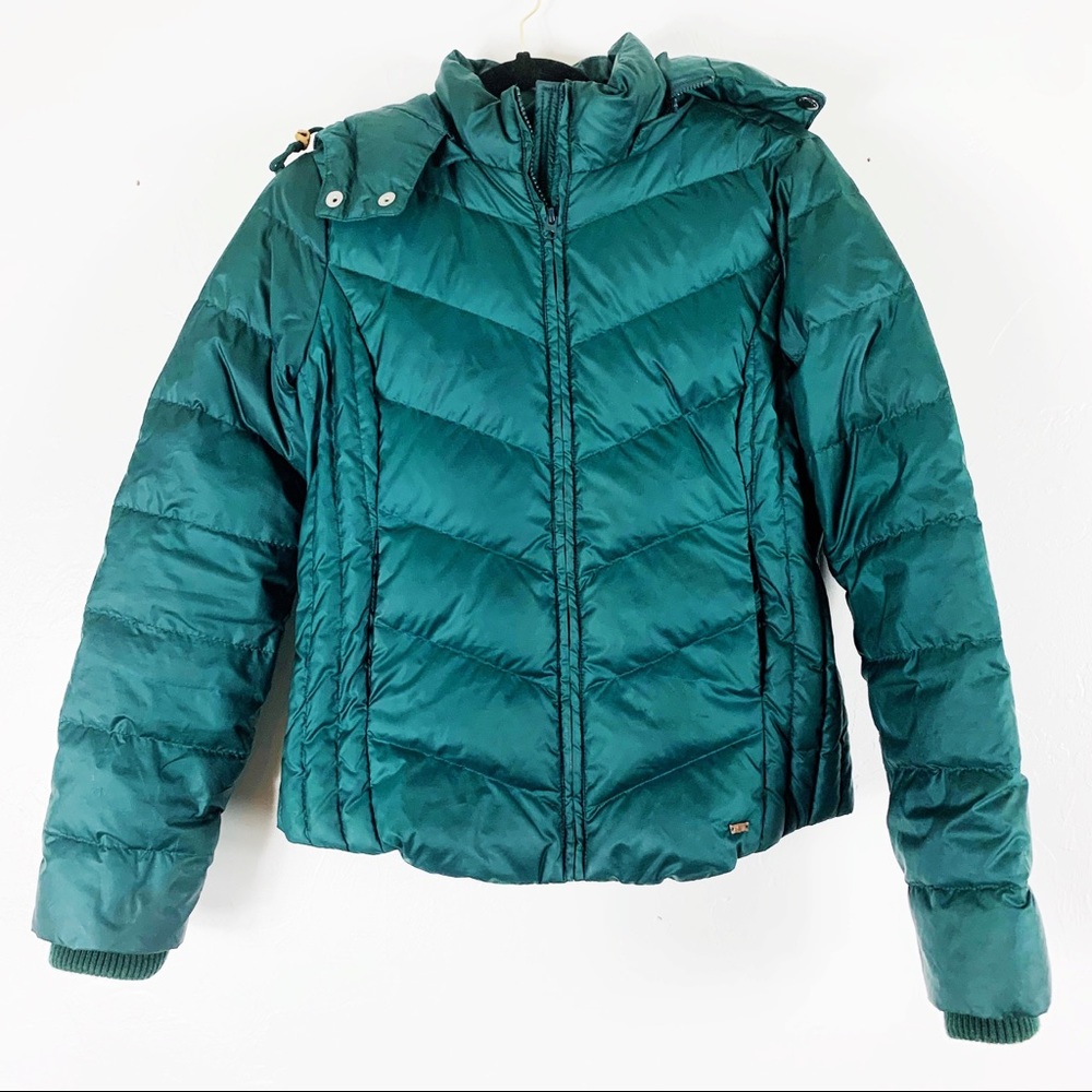 LEVI’S Green Puffer Coat Size Medium